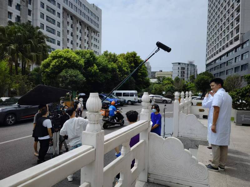 越西县广告片拍摄公司低成本实现高规格制作的诀窍